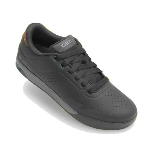 ZAPATILLA GIRO LATCH BLACK/DARK SHADOW